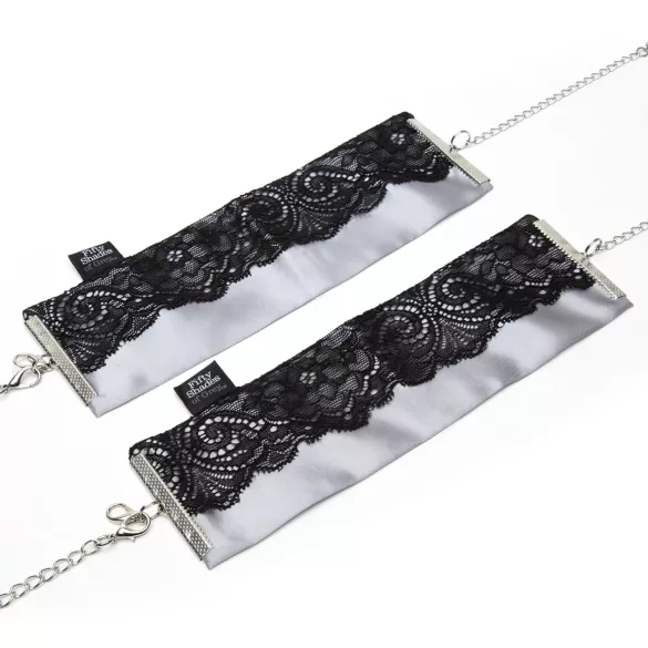 Fifty Shades of Grey - handboeien - satijn - zilver