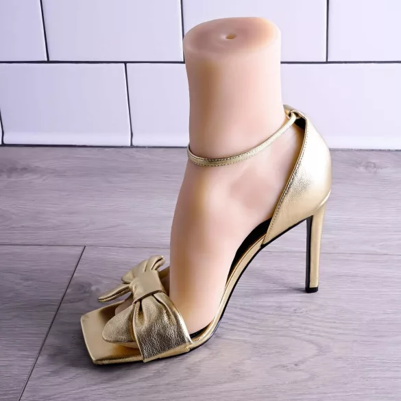 Zero Tolerance Pussy Footin - kunstvagina voor de wreef (huidskleur)